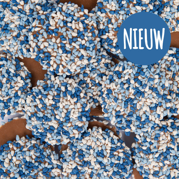 Geboorte chocolade flikken met blauwe muisjes - Geboortesnoepjes.nl